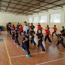 Trening zhan zhuang grupa dzieci